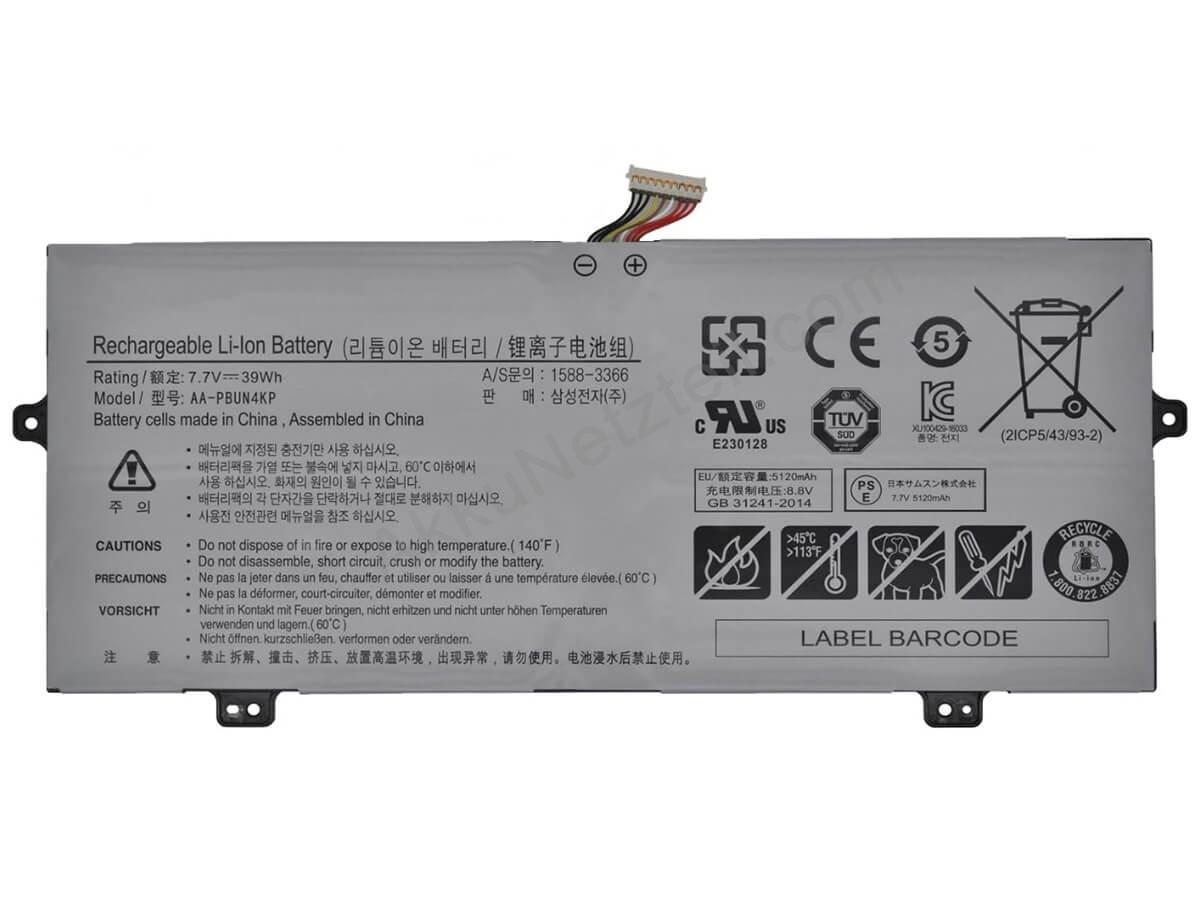 NP930QAA-U02HK